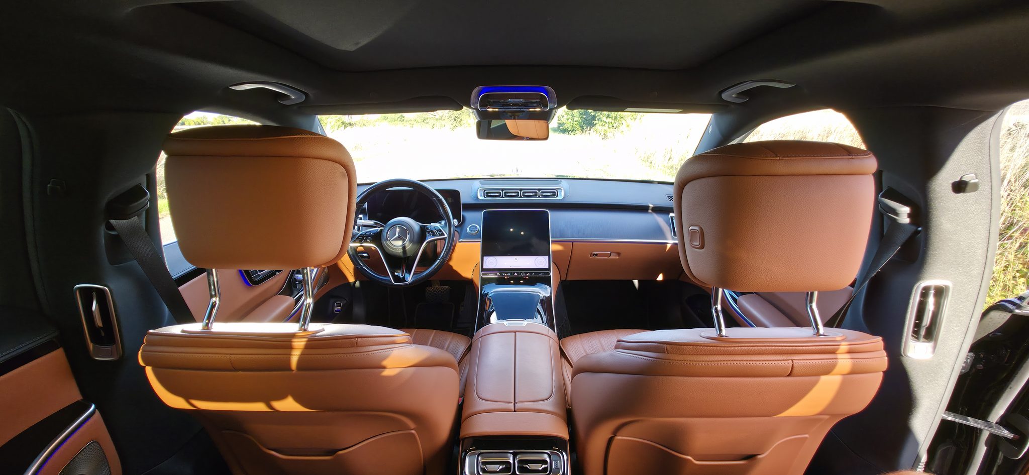 Mercedes-Benz S 350d 4MATIC na prenájom — interiér